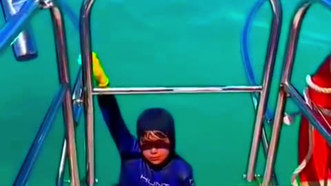 Shark Vs Boys Video Rumble App