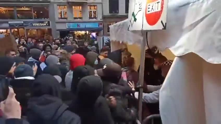 Citizens of Luxembouge Break Into Christmas Market Checking For Jab Passes