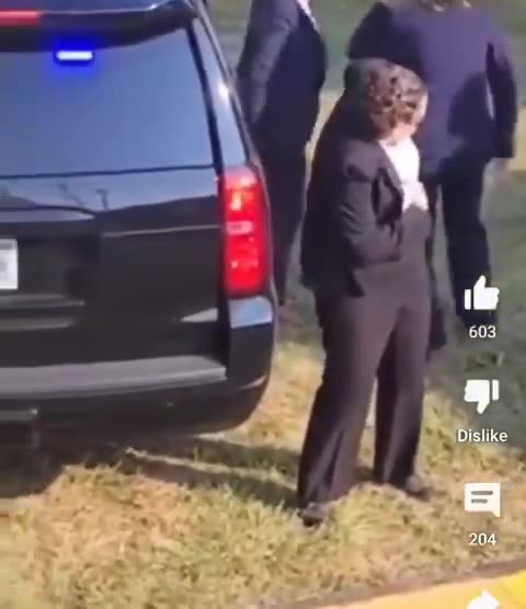 HAVE NOT SEEN THIS ANGLE BEFORE. DEI ON FULL DISPLAY 👇🌟