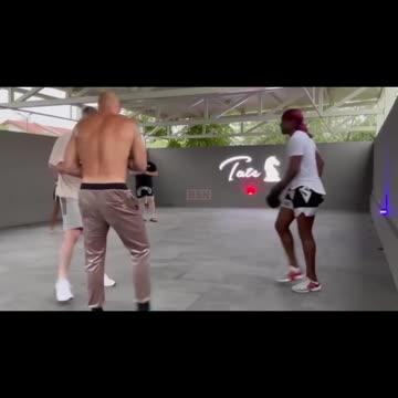 Andrew Tate Vs 2 Friends Boxing