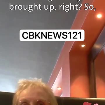 의료 책임자인 Mary Gatter가 돈을 받고 아기의 장기를 판매하려다 저발됨.