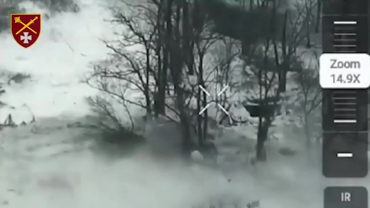 A Ukrainian mortar shell hits in the middle of 6 Russian troops