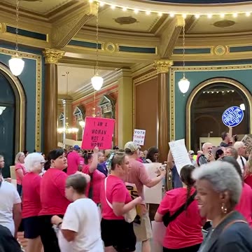 Protesters rally at Iowa state capitol as lawmakers pass abortion ban