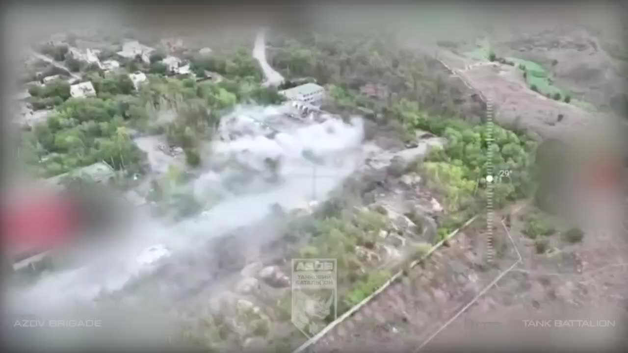 AZOV Brigade Tanks Firing On Russian Positions