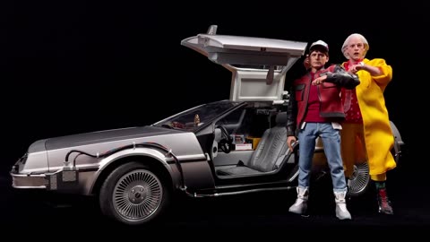 Hot Toys - Delorean Back to the Future Part 2 Time Machine | Toy Unboxing