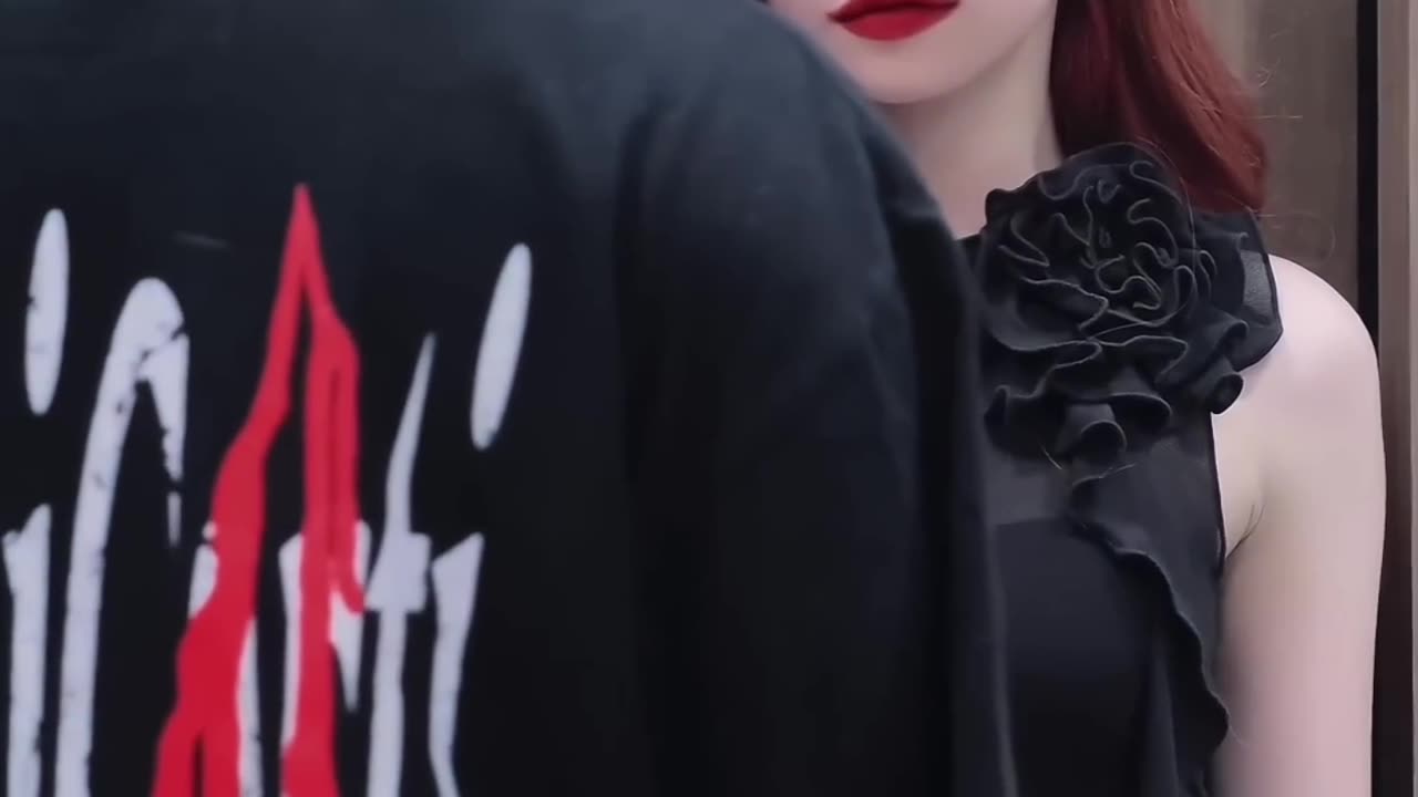 Biến hình thế này liệu Crush có đổ_ _shorts