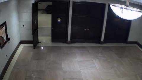 7189CVCLLSVC205_2021-01-05_23h20min01s847ms.mp4