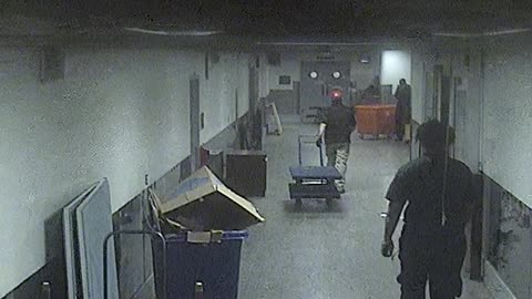 6096RHOBSBLoadingDockHallway_2021-01-05_06h54min10s490ms.mp4