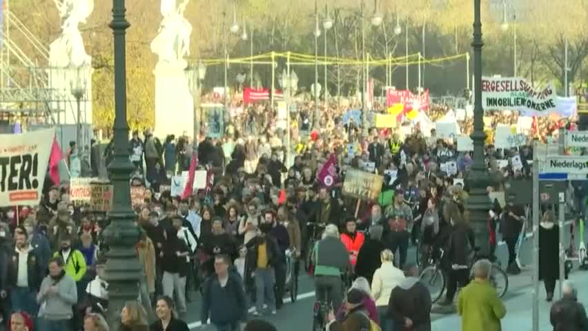 Protests in Germany against the increase of price.