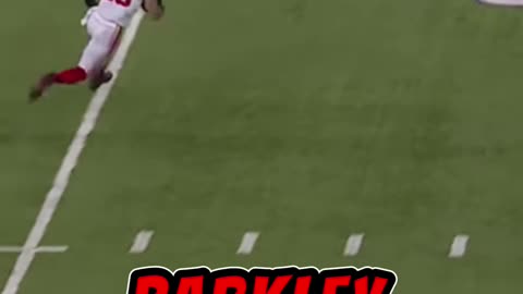 Saquon Brkley breaks a long TD