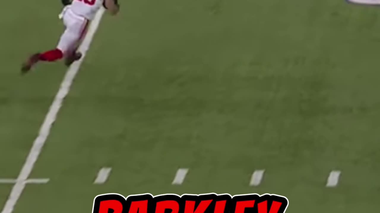 Saquon Brkley breaks a long TD