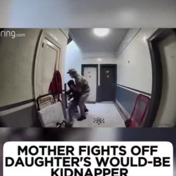 Mother fights off the would-be-kidnapper of her daughter