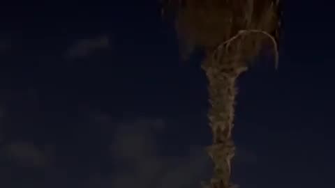 ISRAELE UTILIZZA ARMI LASER CONTRO GLI ATTACCHI AEREI DI HAMAS.