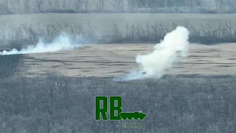 Russian Tankmen striking A crowd of Ukrainian soldiers