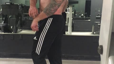Side Chest Pose
