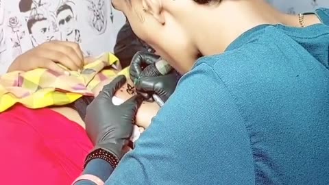Tattoo artist