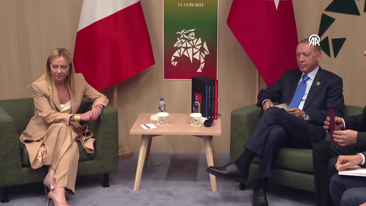 President Erdogan meets with Italian Prime Minister Meloni