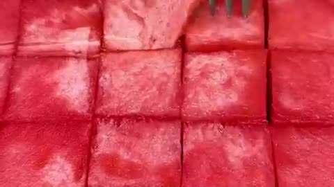Water Mellon Cutting