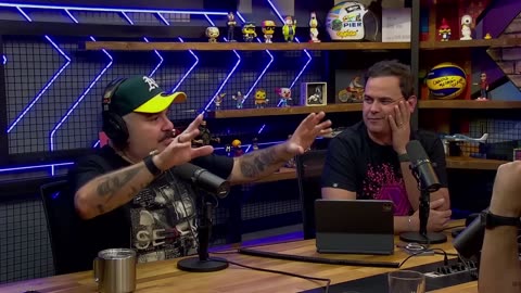 ESSES CARAS NÃO TEM LIMITE ALGUM KKKKKKKK!