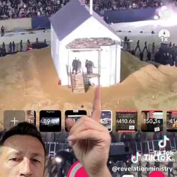 HCNN - KAYNE WEST Concert shows us