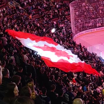 NATIONAL ANTHEM CLIP LEAFS GAME