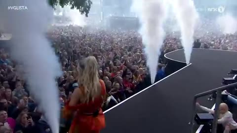 K-391__#_Alan_Walker_-_Ignite__Live_Performance_at_VG-Lista_2018_with_Julie_Bergan_and_Vinni@#