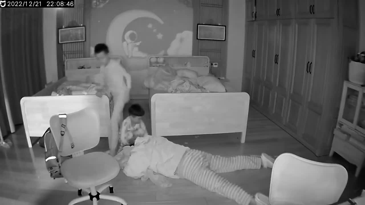 A 'Died suddenly' caught on a babycam reportedly in December of 2022..