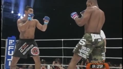 Rampage Jackson vs Ricardo Arona PRIDE : Critical Countdown 2004