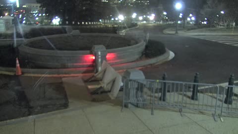 7214USCG00SenatePlazaOutbound_2021-01-05_04h00min01s007ms.mp4