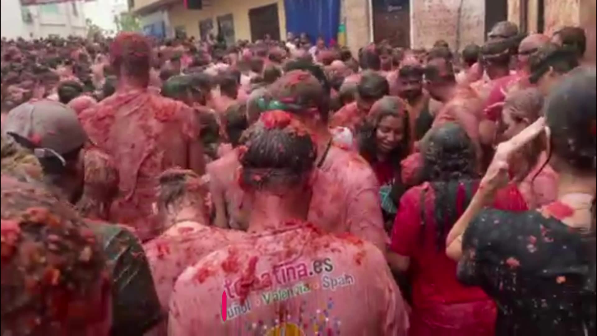tomatina festival Buño valencia spain