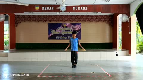 Lompat tali - Azizi