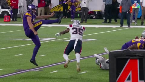 running into the kicker penalty sets up HUGE Justin Jefferson catch & Adam Thielen TD
