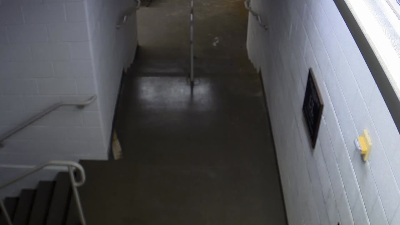 7187CVCULStair45North_2021-01-05_06h40min01s143ms.mp4