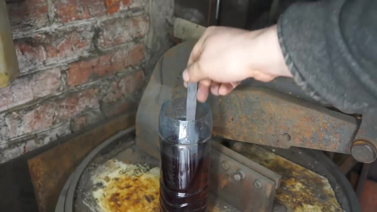 Damascus steel from 1000 year old knife blades.