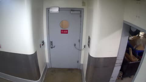 6128RHOBSBRSBST4Stairwell4_2021-01-05_05h40min00s470ms.mp4