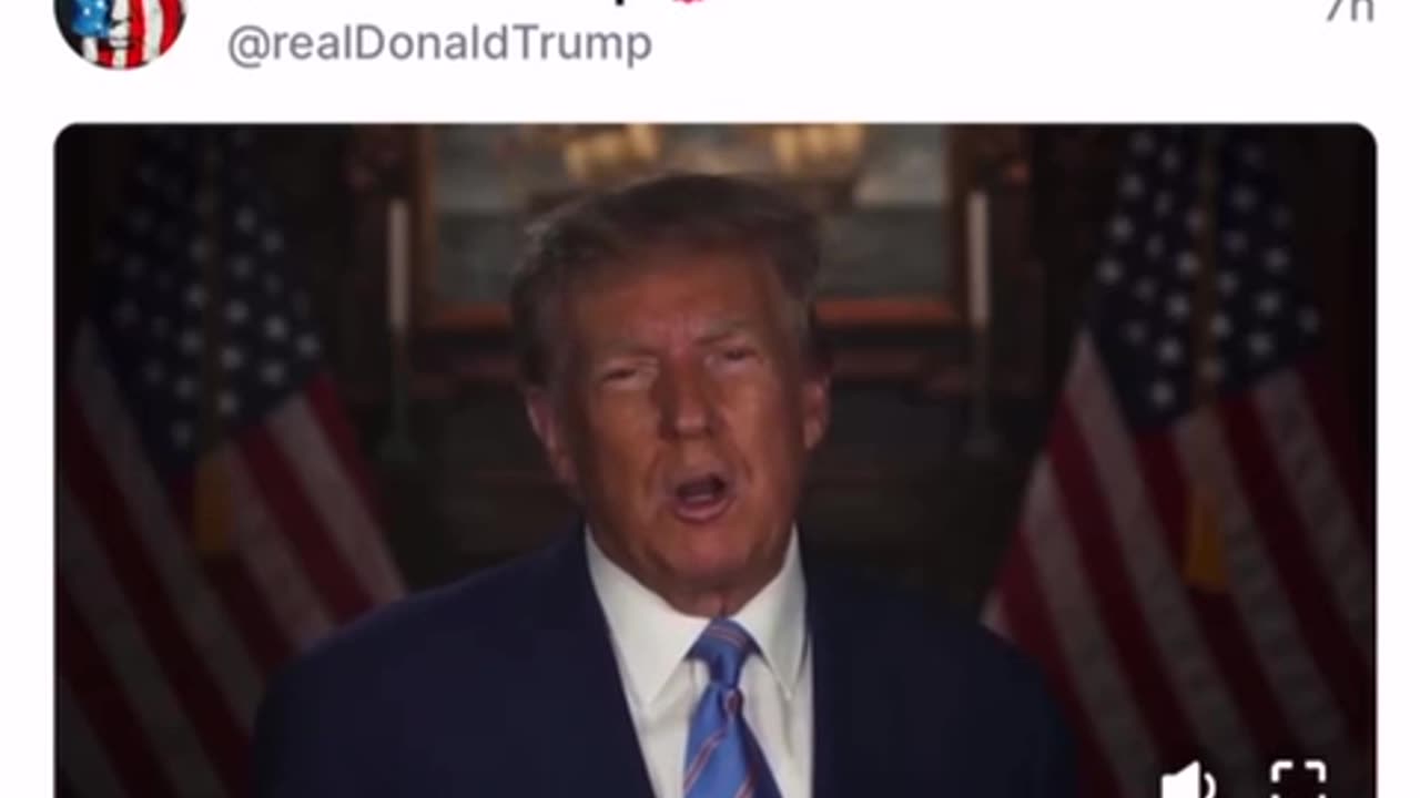 TRUMP❤️🇺🇸🥇STANDS IN THE WAY OF DISRUPTING THE DEEP STATE💙🇺🇸🎭🥊⭐️