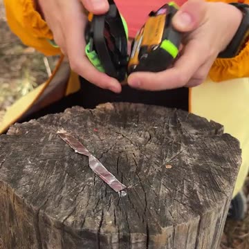 Chocolate + battery FIRE🔥#camping #survival #bushcraft #outdoors