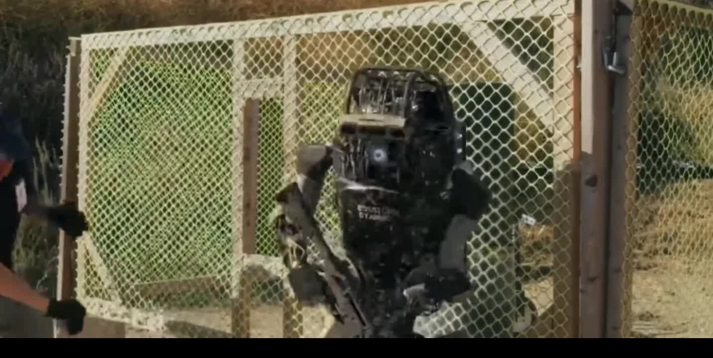 ROBOT