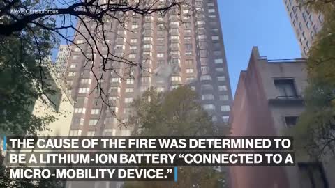 Dozens injured in Manhattan high-rise fire (1)