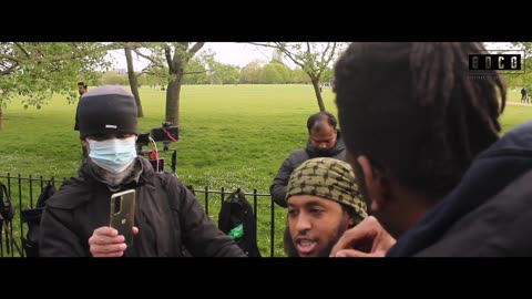 Poor Scrapps outtalked by Big David _ Speakers' Corner #socofilms