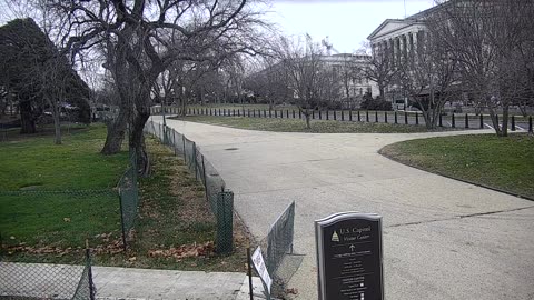 0681USCG00SWDrivenearRHOBTaxiStnd_2021-01-06_09h36min36s037ms.mp4
