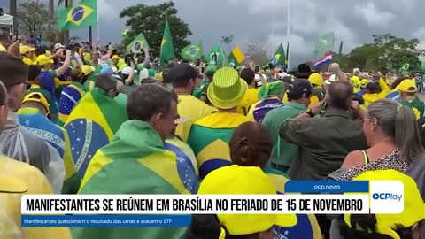 Manifestantes se reúnem em Brasília no feriado de 15 de novembro