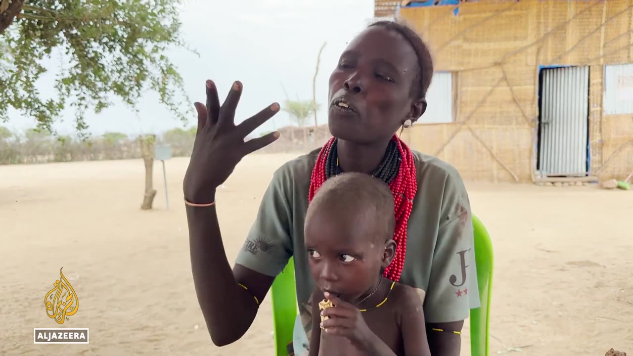 Southern Ethiopia flooding: Efforts to save town after river Omo bursts banks