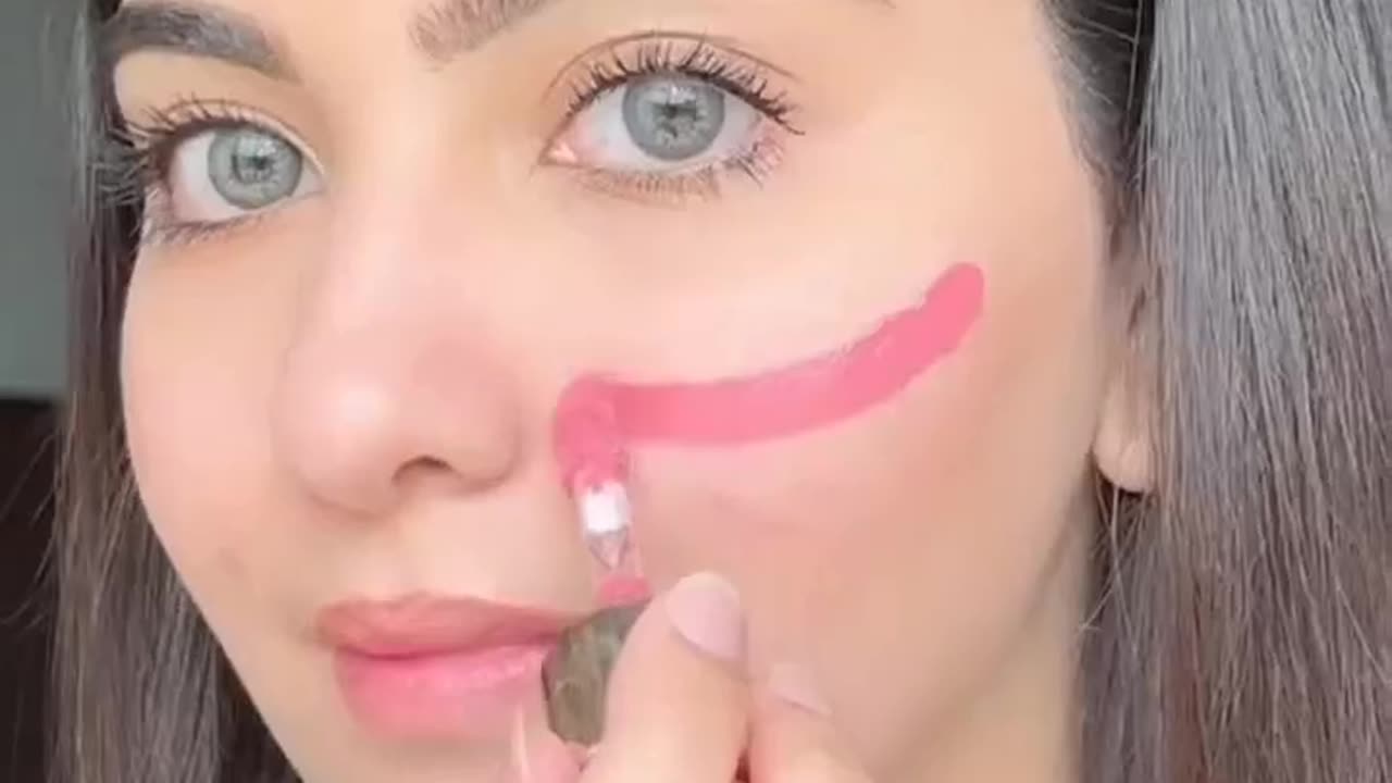 Hania amir blush