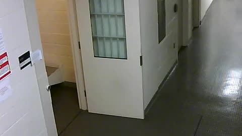 1665HQOB02PrisonerProcessingCell_2021-01-05_02h20min00s790ms.mp4