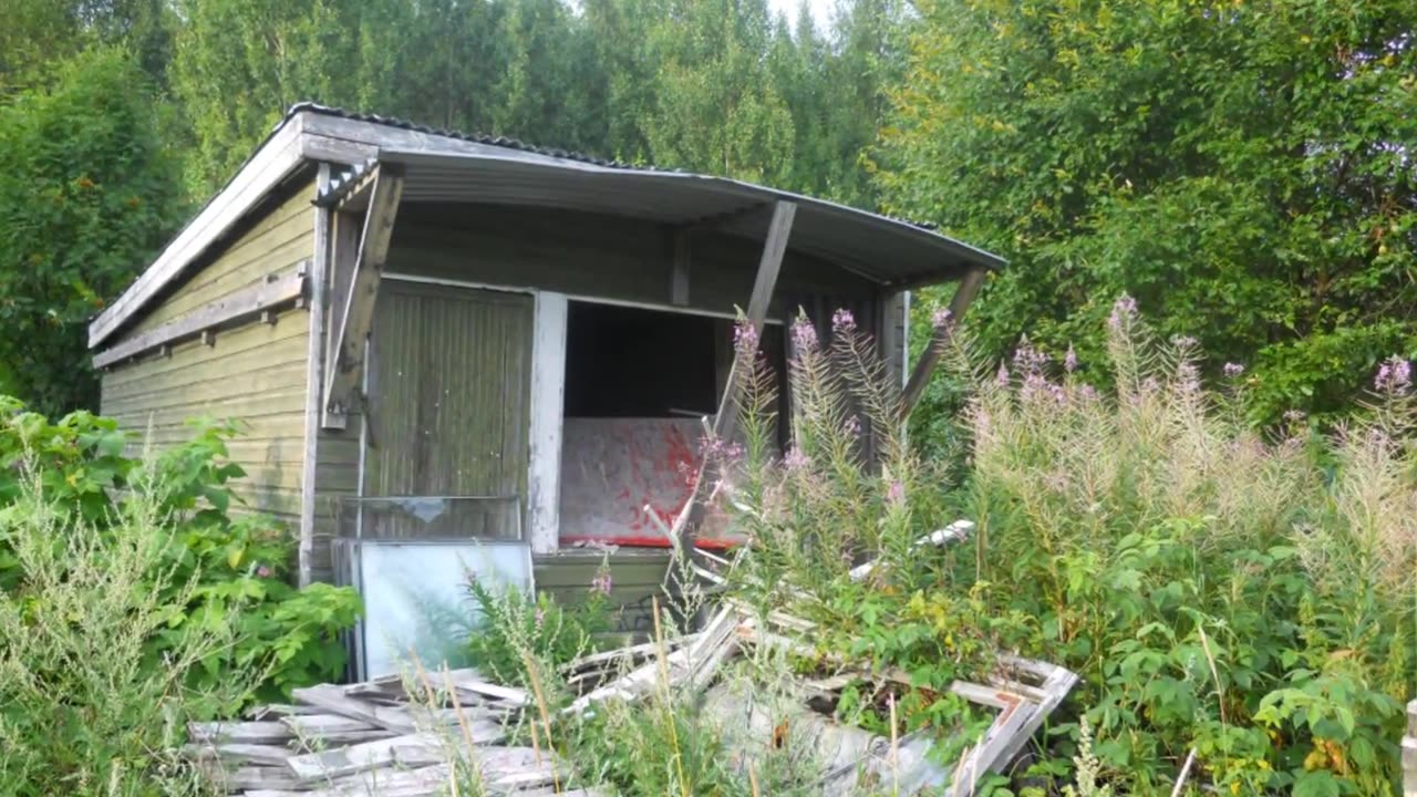 Hakkila,Abandoned houses.Finland UE-11_(1080p)