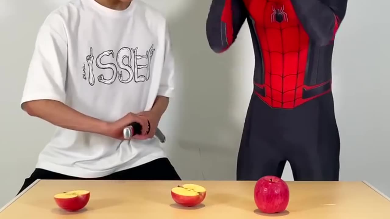 ISSEI funny video 😂😂😂 Spider-Man funny video