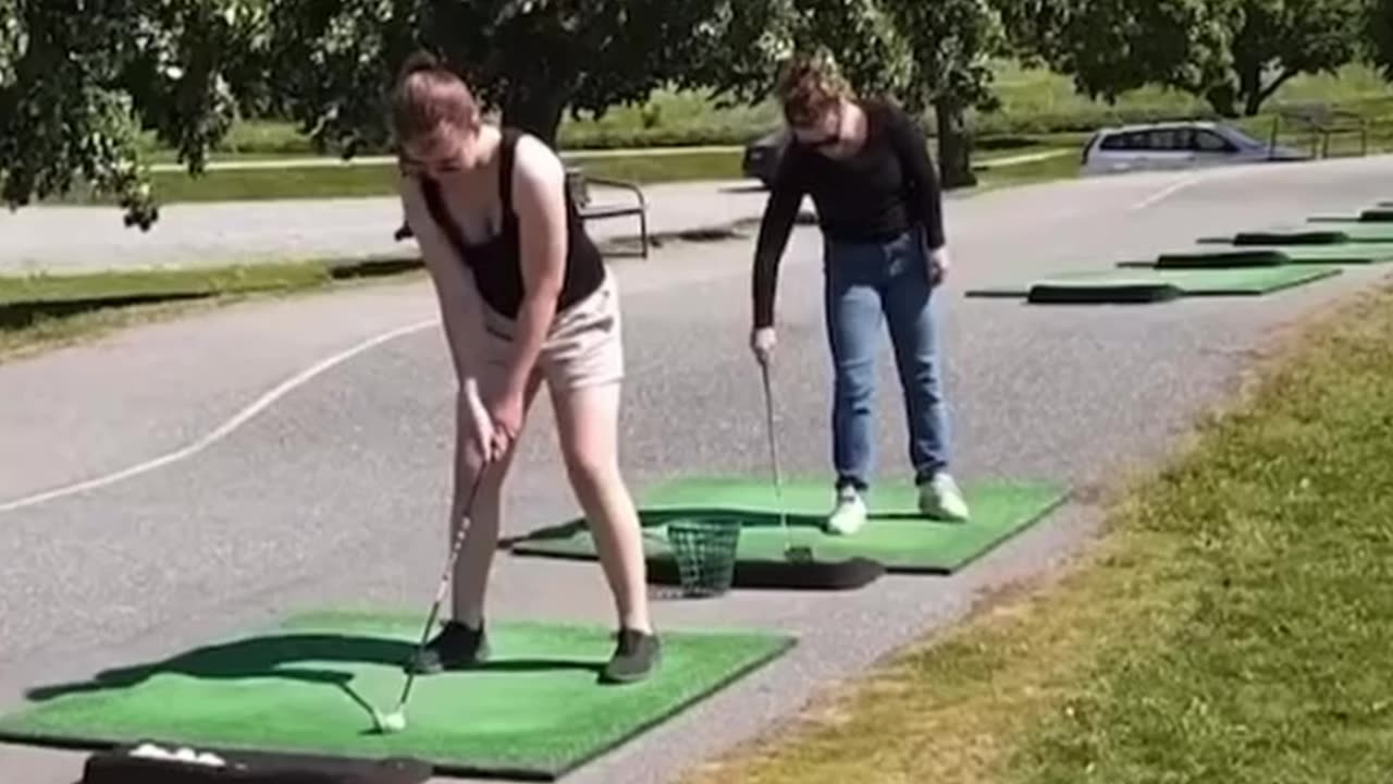 GOLF FAILS #shorts #23 #funnyclips #failcompilation #golf #golffails #funnyfails #fail #failclips