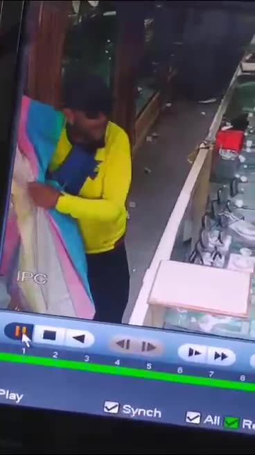 Atraco en Joyería Nancy, en Bocagrande