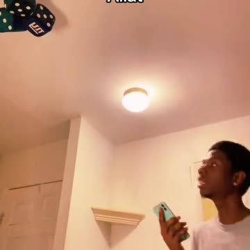 Sending Voice Notes Because Nobody’s Typing Allat